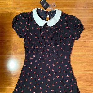 NEW-Floral Peter Pan collared dress